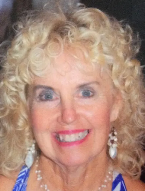 Agent Photo of Carmen